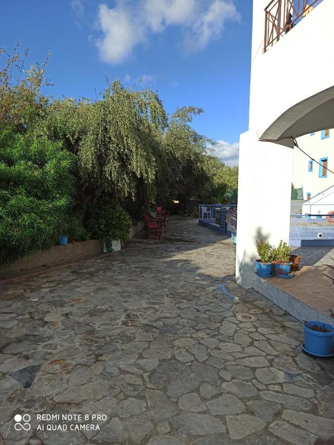 Giannis Apartments By Climbing House Panormos  Εξωτερικό φωτογραφία