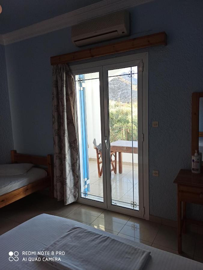 Giannis Apartments By Climbing House Panormos  Εξωτερικό φωτογραφία