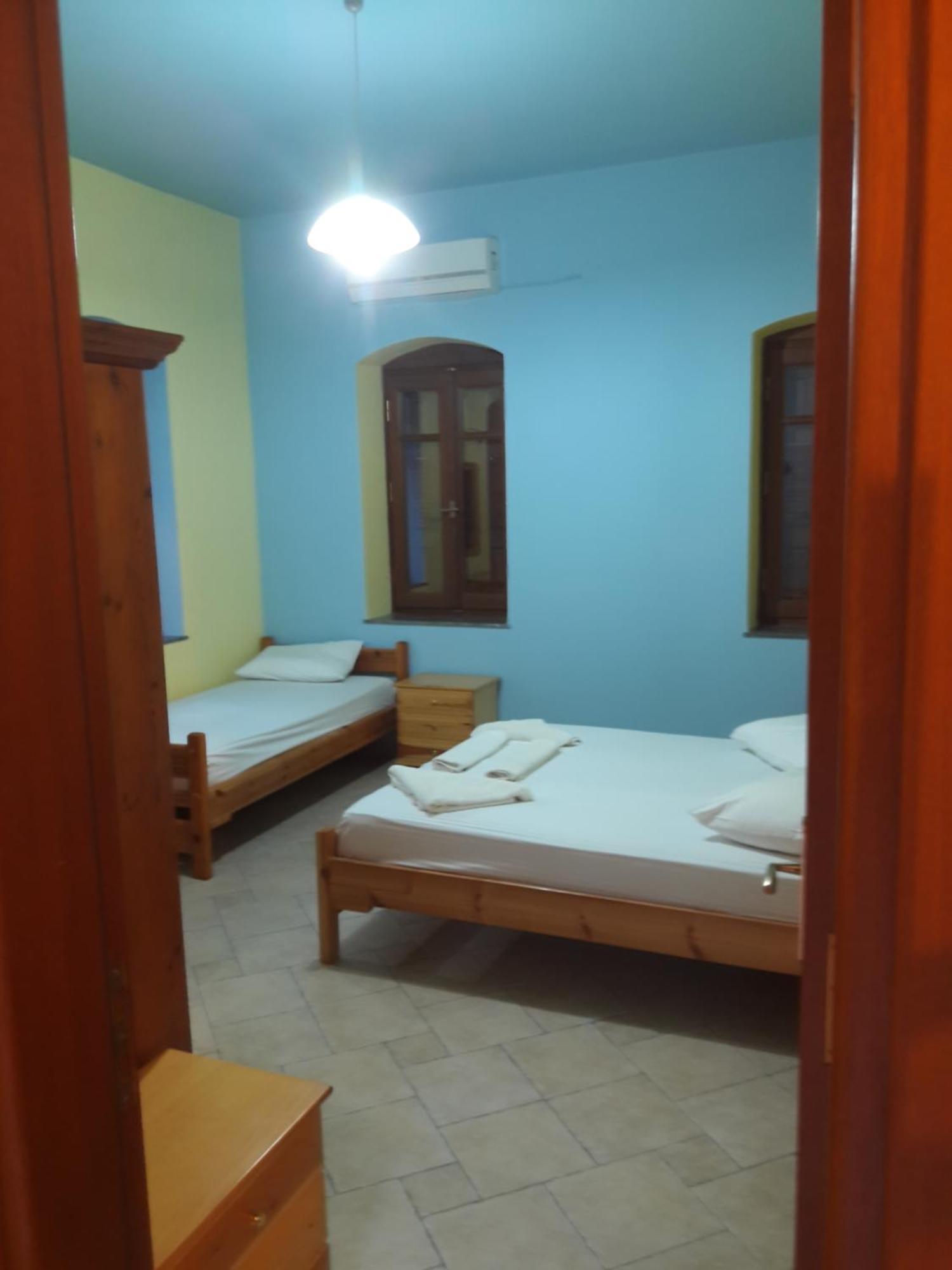 Giannis Apartments By Climbing House Panormos  Εξωτερικό φωτογραφία